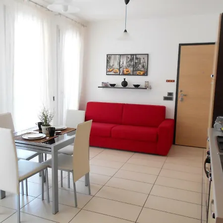 Апартаменты La Trifula Bianca Apts. *