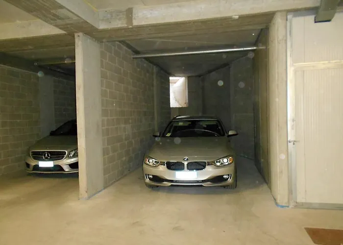 La Trifula Bianca Apts. 아파트 알바