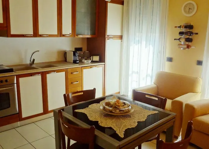 La Trifula Bianca Apts. 아파트 알바